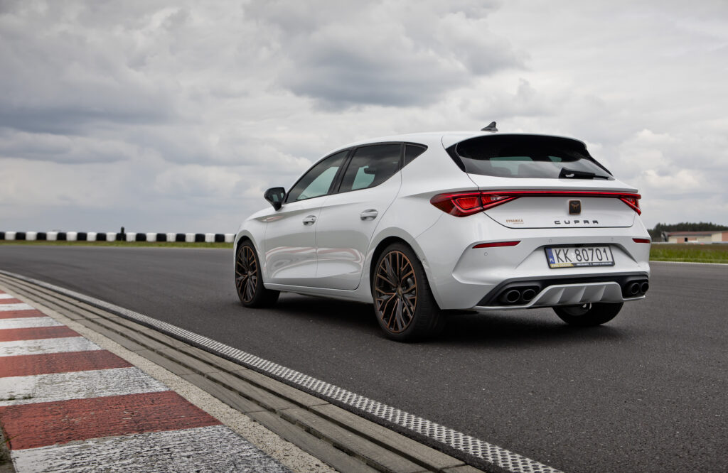 Leon Cupra 2023